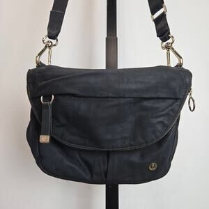 Lululemon Athletica Festival Bag Purse Crossbody Black Sporty Casual